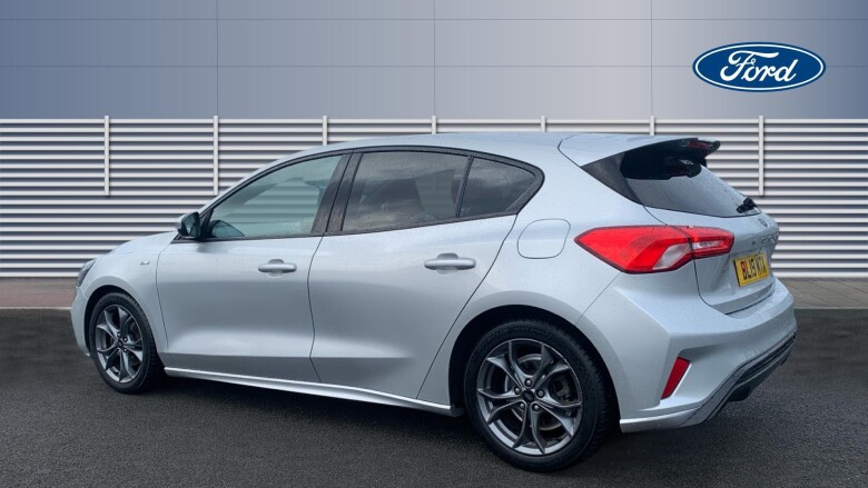 Ford Focus 1.0 EcoBoost 125 ST-Line 5dr Petrol Hatchback